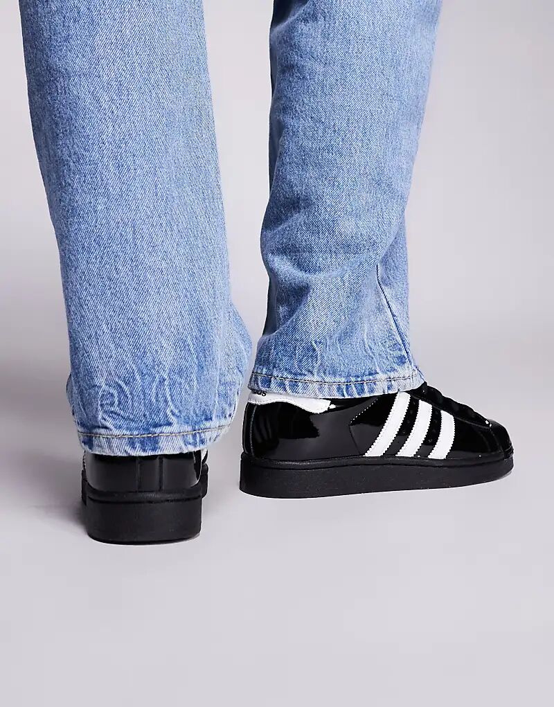 Кроссовки Adidas Originals Superstar II из черно-белой лакированной кожи — фото 3