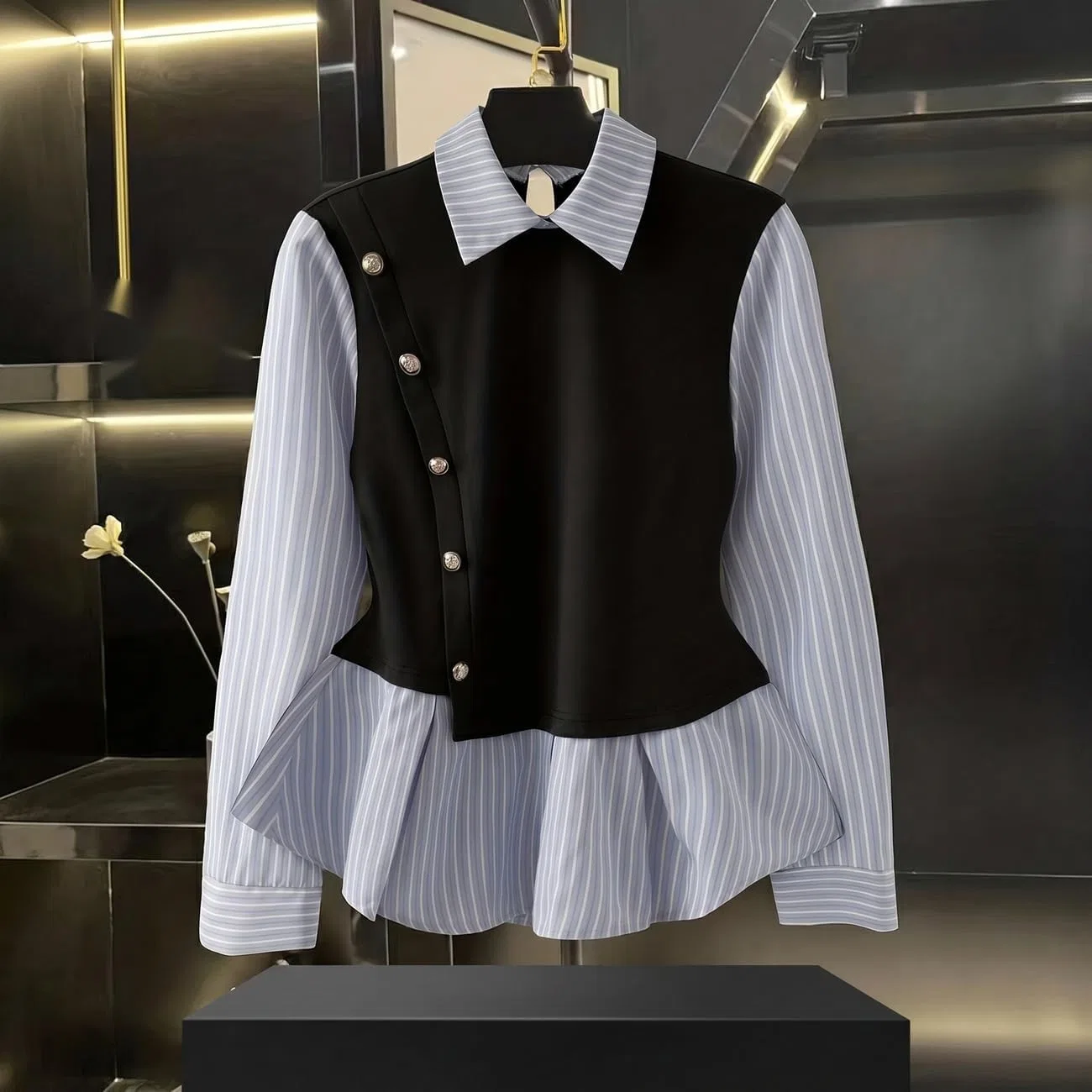 Блуза с полоской и жилетом Layered Blouse, черный — фото 2