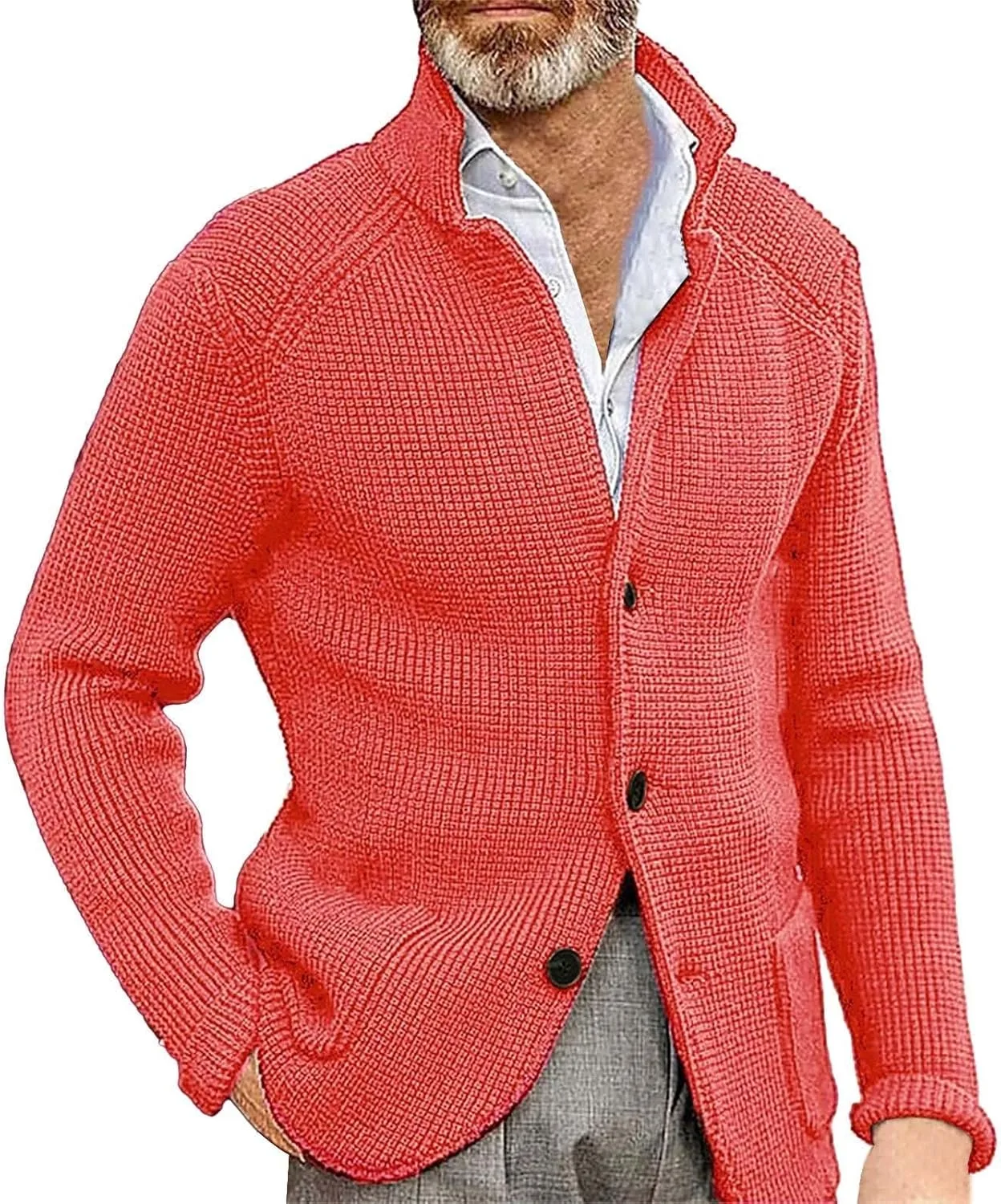 

Мужской кардиган на пуговицах с косой вязкой и шальным воротником