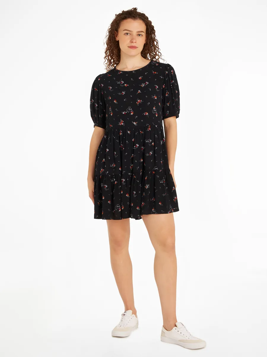 

Платье-блузка Tommy Jeans "TJW BLACK FLORAL TIERD DRESS EXT", с цветочным принтом, цвет Black Mountain Floral