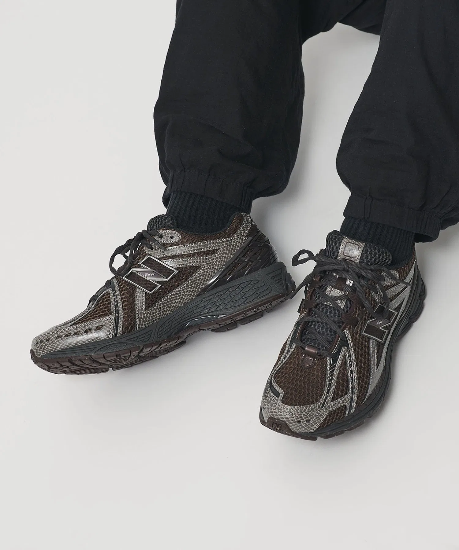 Мужские кроссовки New Balance 1906R — фото 2