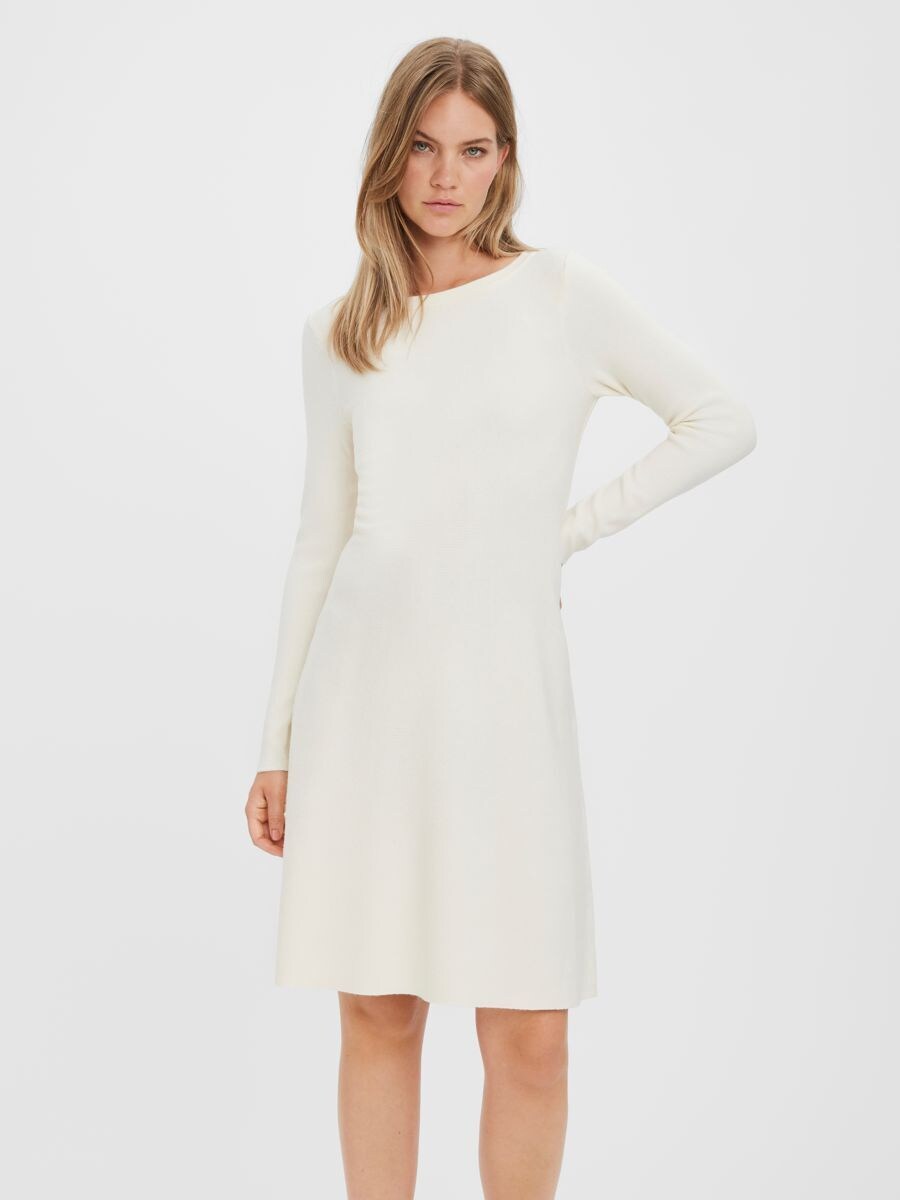 

Вязаное платье VERO MODA, кремовый
