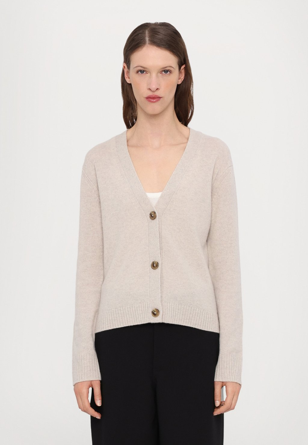 

Кардиган V NECK CARDIGAN CLOSED, бежевый