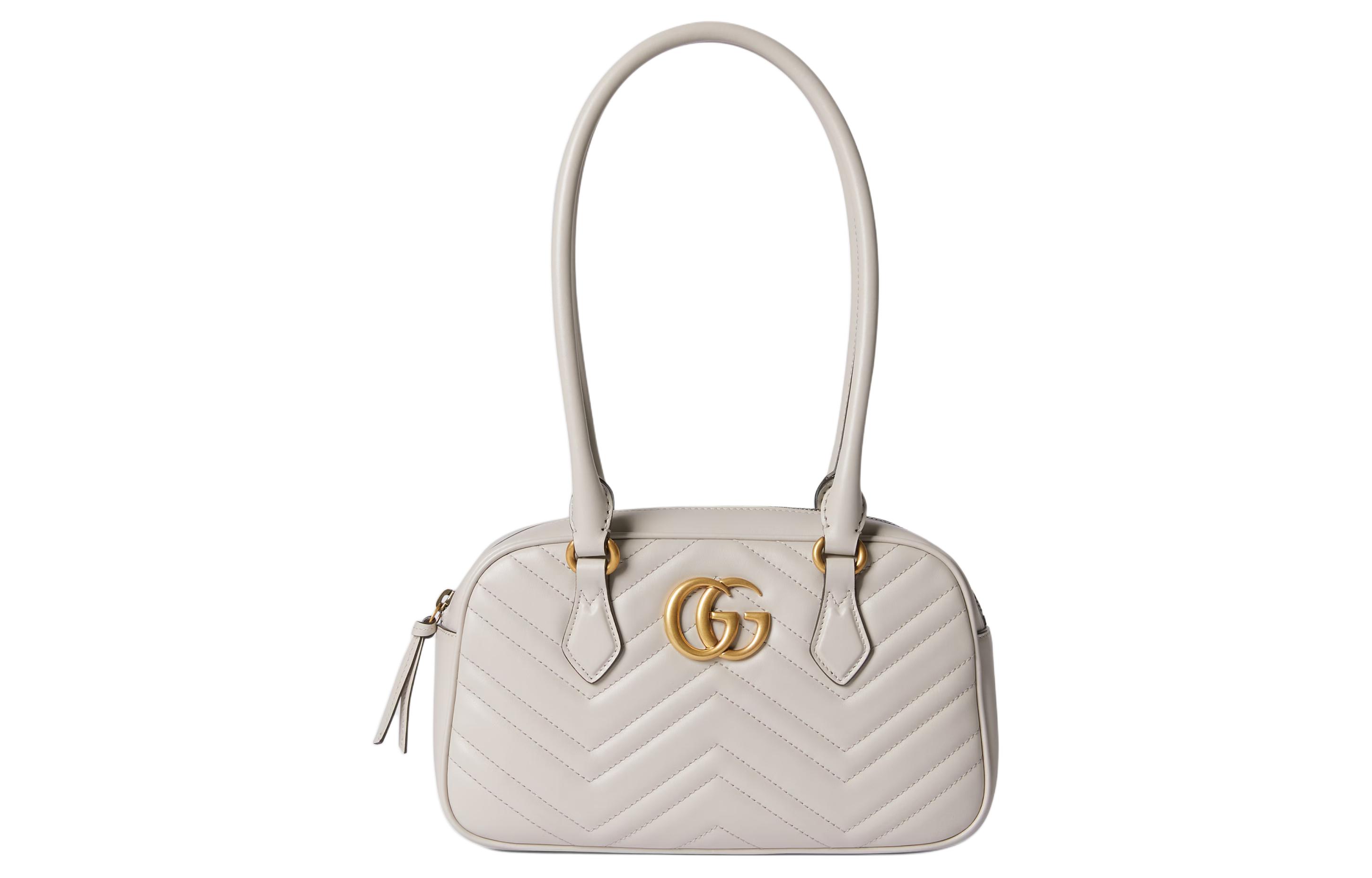 

Сумка GG Marmont кожаная одноплечевая с бахромой женская светло-серая GUCCI