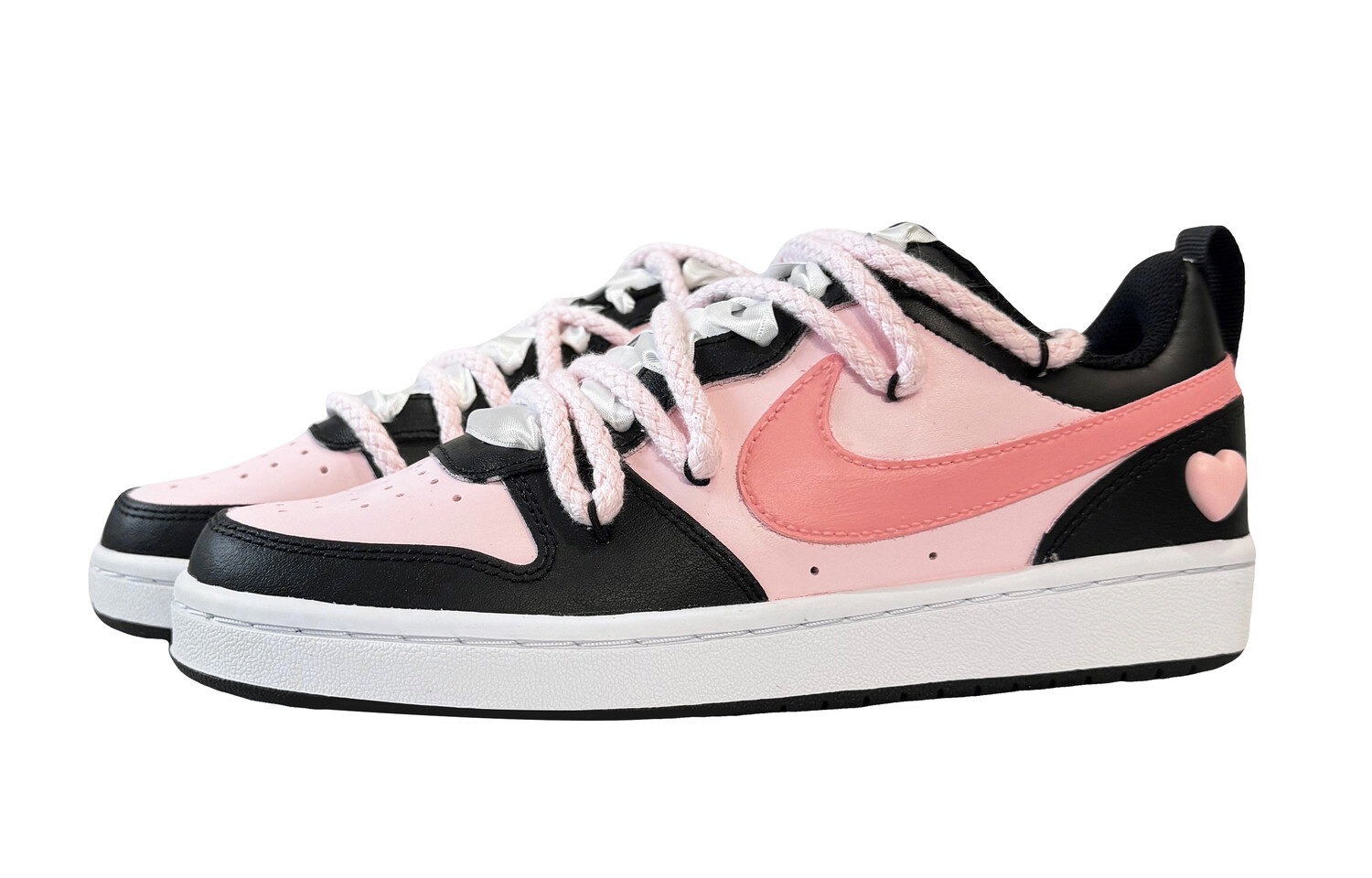 

Женские кроссовки для скейтбординга Nike Court Borough Low, Black/Pink