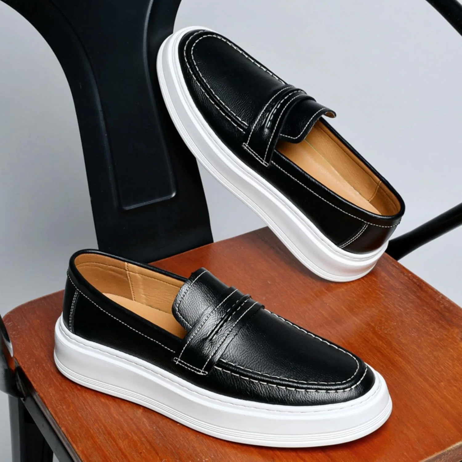 Лоферы Leather Loafers Black Kpdwfms — фото 3