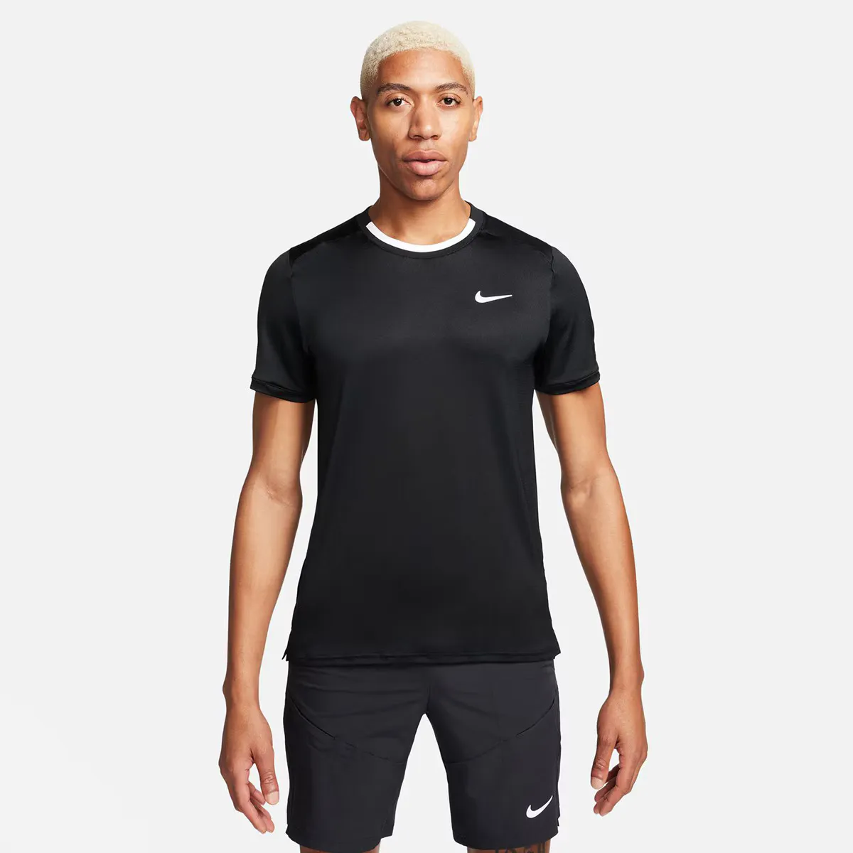 

Теннисный топ Nike для мужчин Court Advantage Dri-FIT, черный