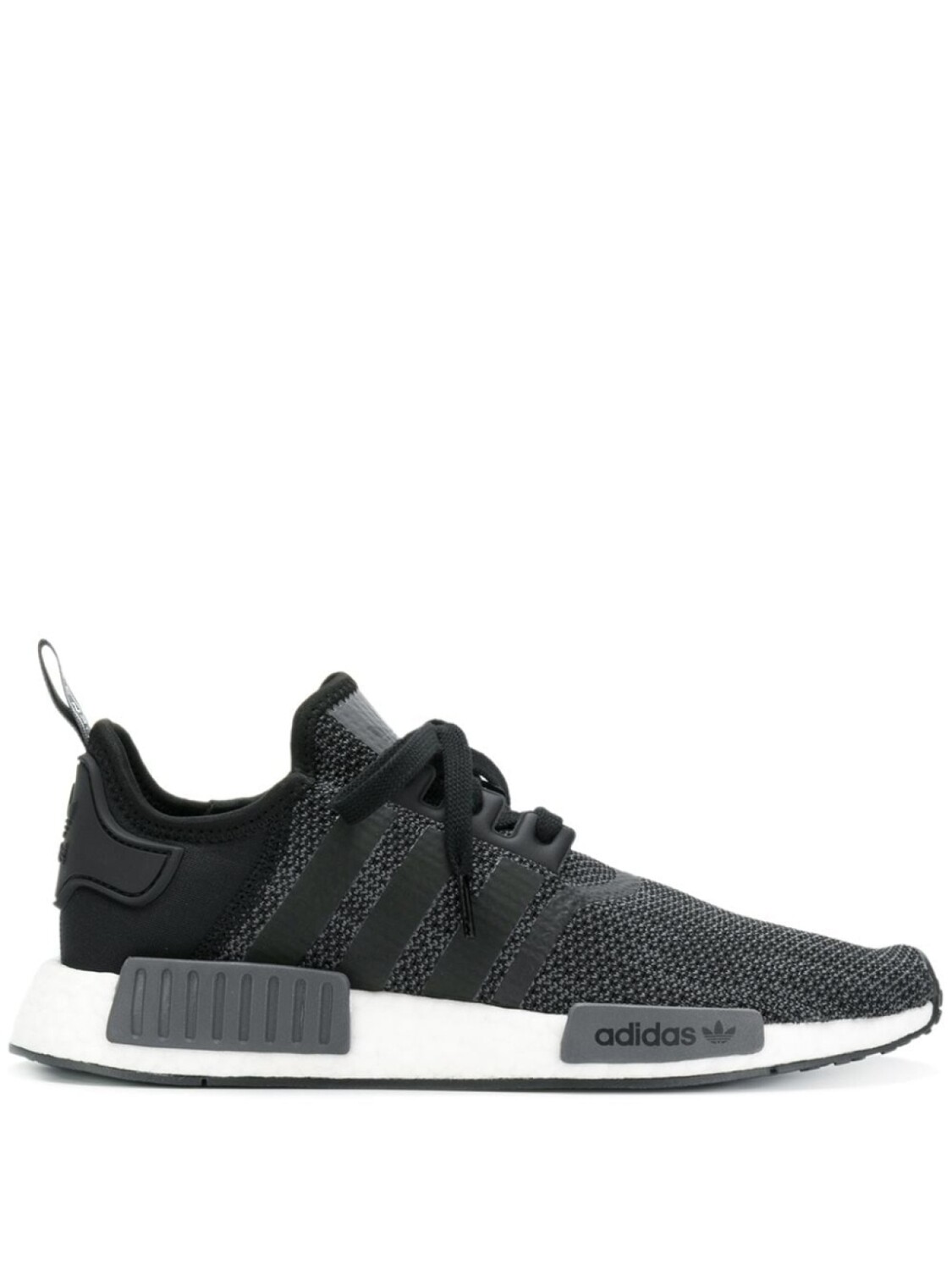

Кроссовки Adidas Originals NMD_R1, черный/белый