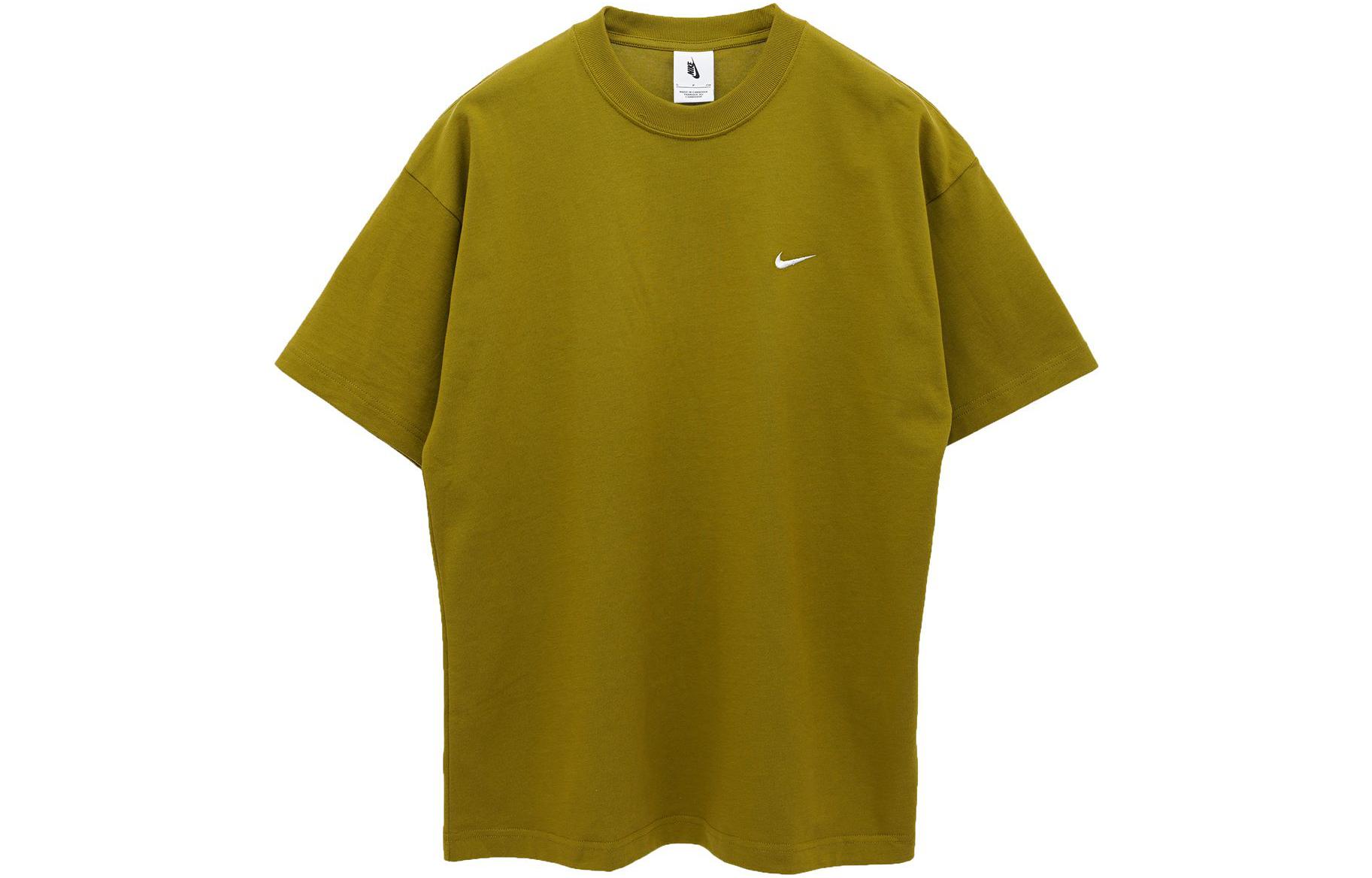 

Футболка мужская Desert Moss Color Nike, цвет Desert moss color