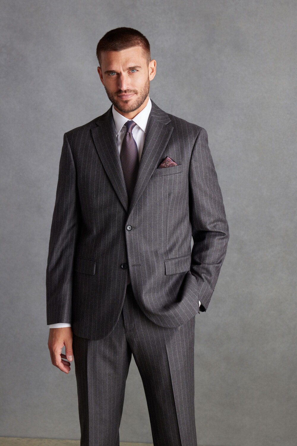 

Полосатый пиджак стандартного кроя Signature Empire Mills British Fabric Next, серый
