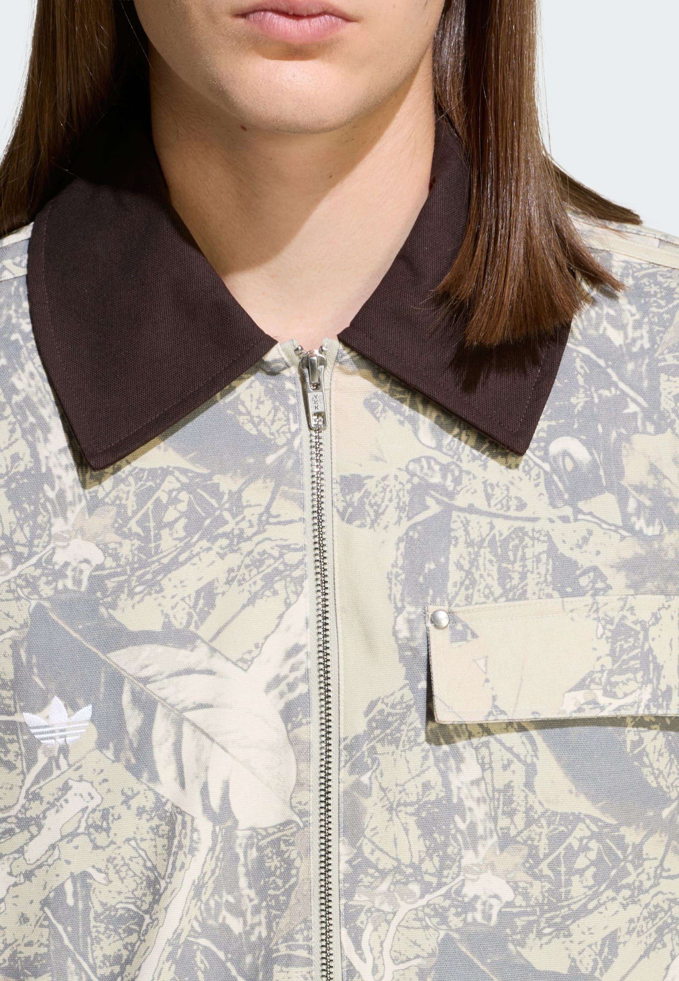 Adidas Originals Куртка для межсезонья в бежевом цвете — фото 4