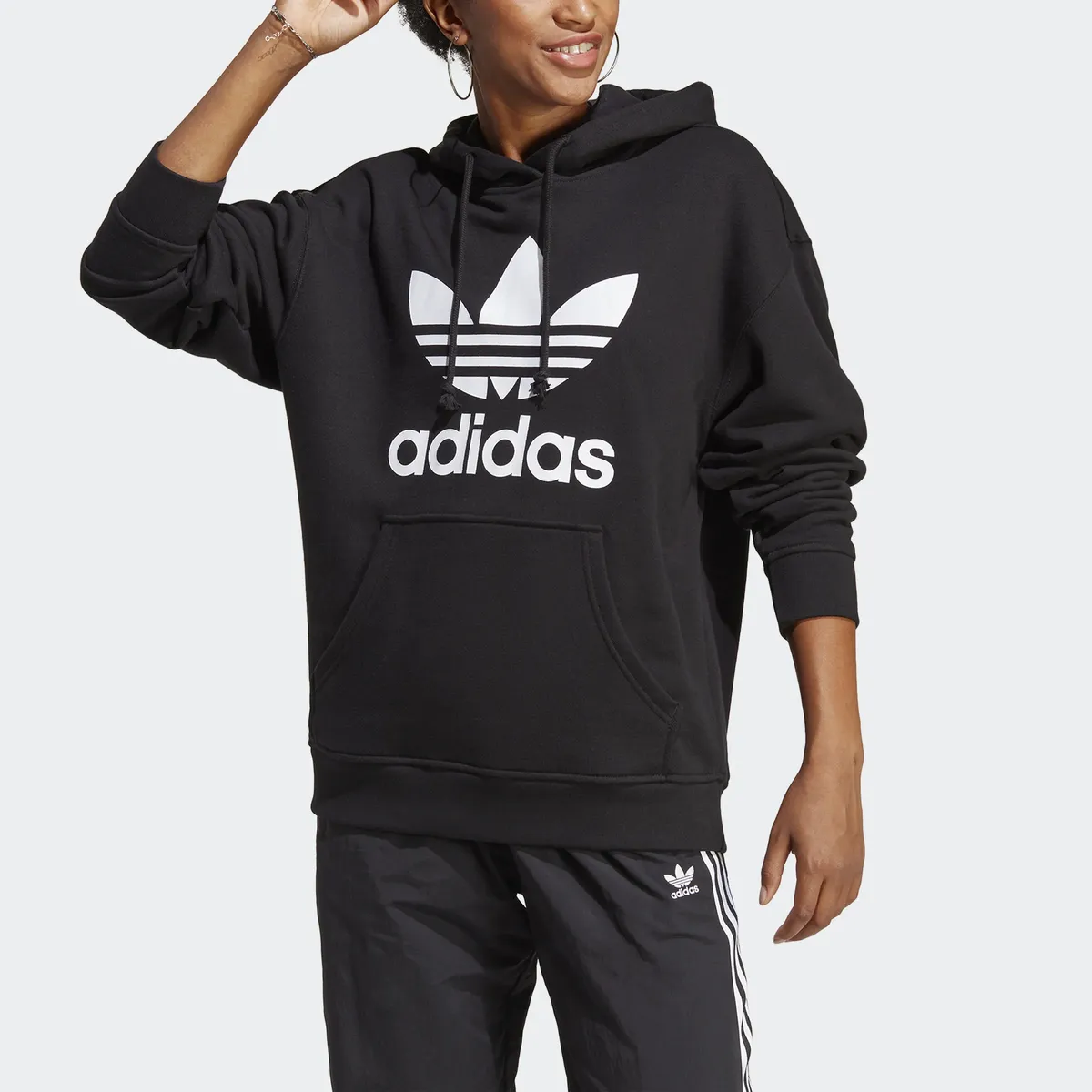 

Толстовка Adidas Originals с капюшоном "TREFOIL HOODIE", черный