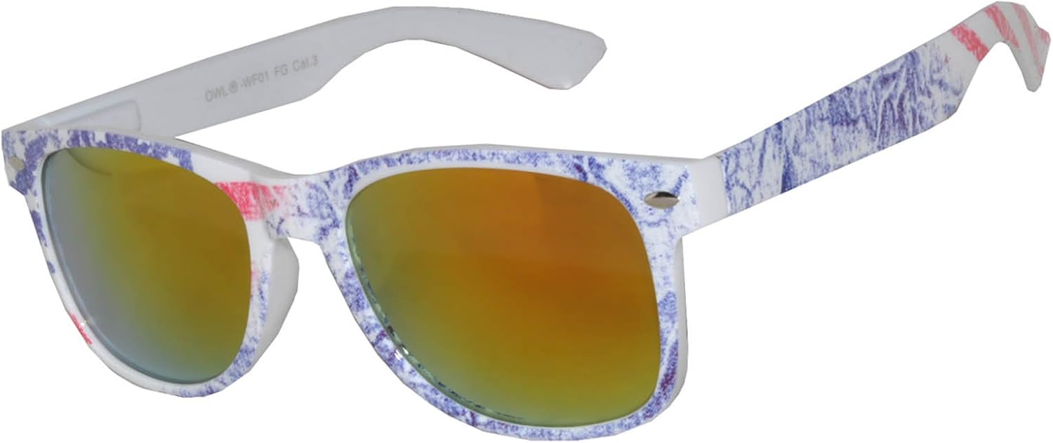 

Классические солнцезащитные очки OWL American Patriot с оправой в виде американского флага США, дымчатыми зеркальными и прозрачными линзами, Faded Flag / Red Mirror Lens