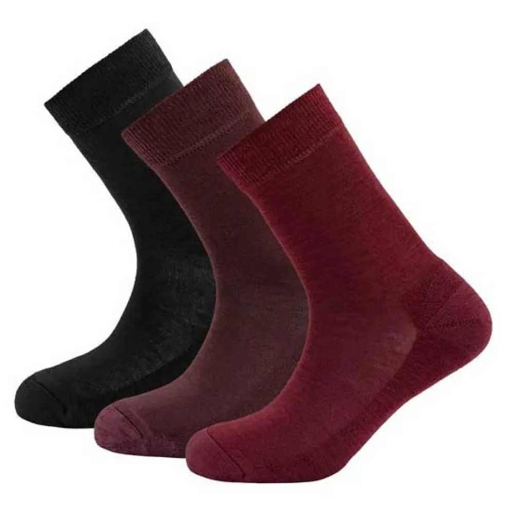 

Носки DEVOLD OF NORWAY Daily Merino Medium long 3 pairs, красный/черный