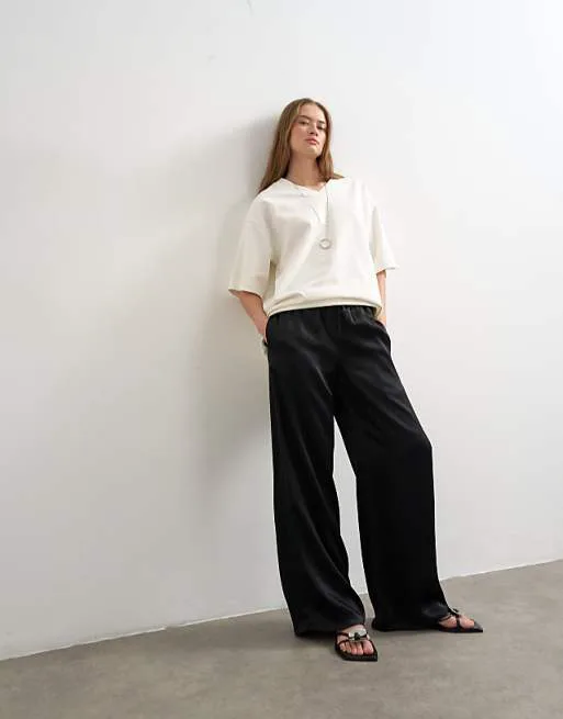 

Topshop plain satin tie waist wide leg trouser in black