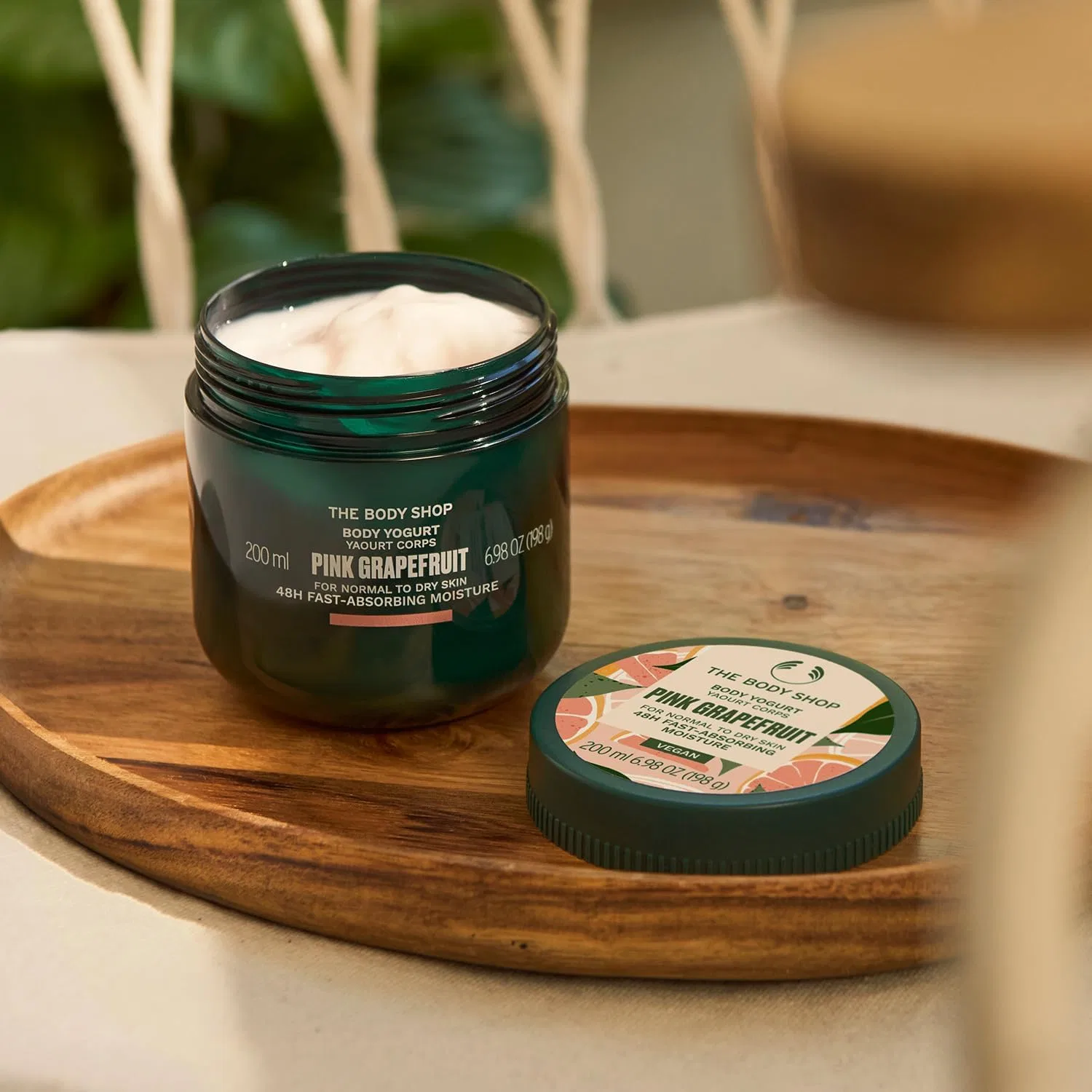 Крем для тела Body Yogurt с ароматом розового грейпфрута THE BODY SHOP 200 мл — фото 2