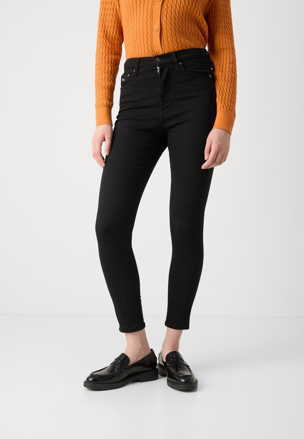 

Джинсы облегающие SYLVIA Tommy Jeans, цвет Black Denim