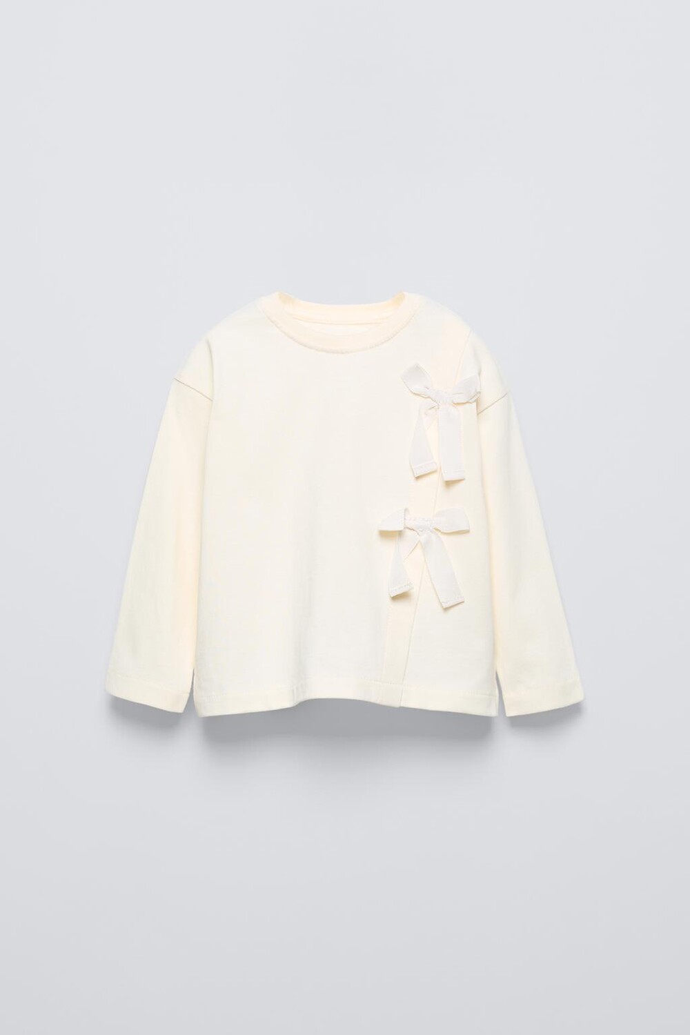 

Футболка с бантом ZARA, экрю