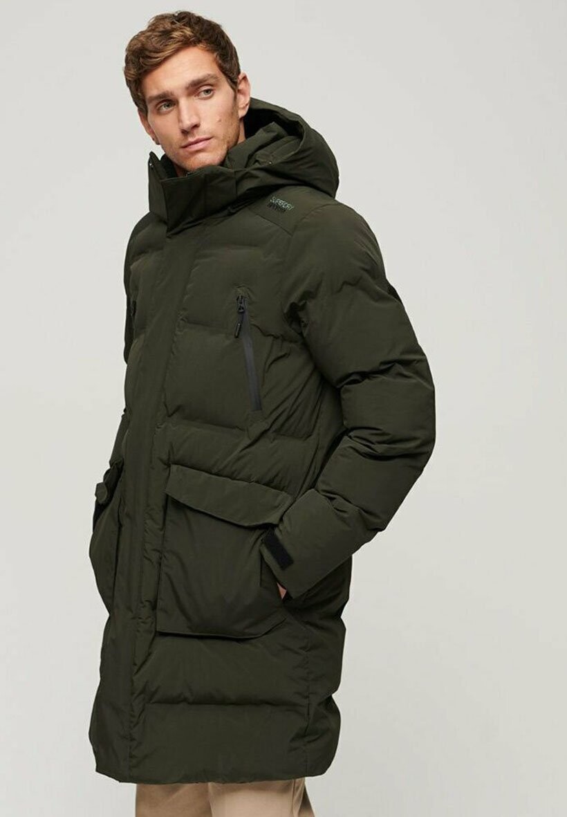 

Зимнее пальто Superdry, оливково-зеленый