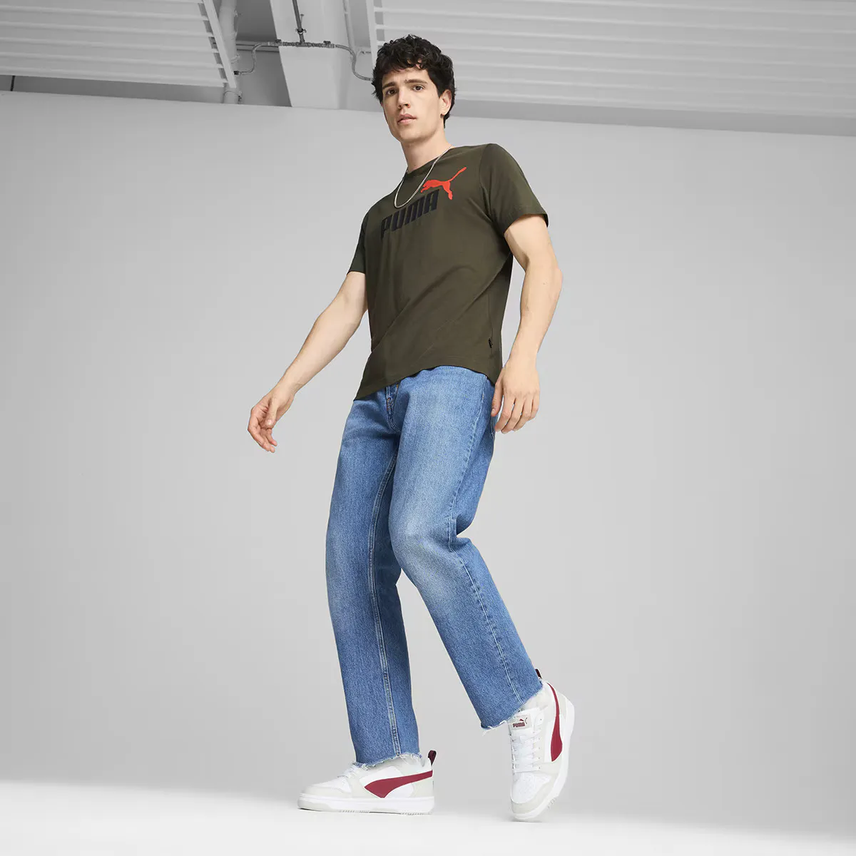 

Футболка мужская с логотипом Puma ESS+ 2 Col, зеленый