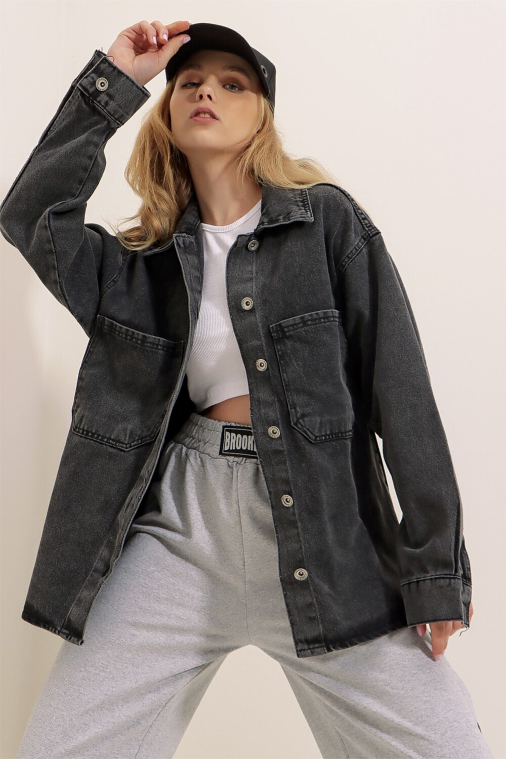 

Куртка - Серый - Oversize Trend Alaçatı Stili, серый