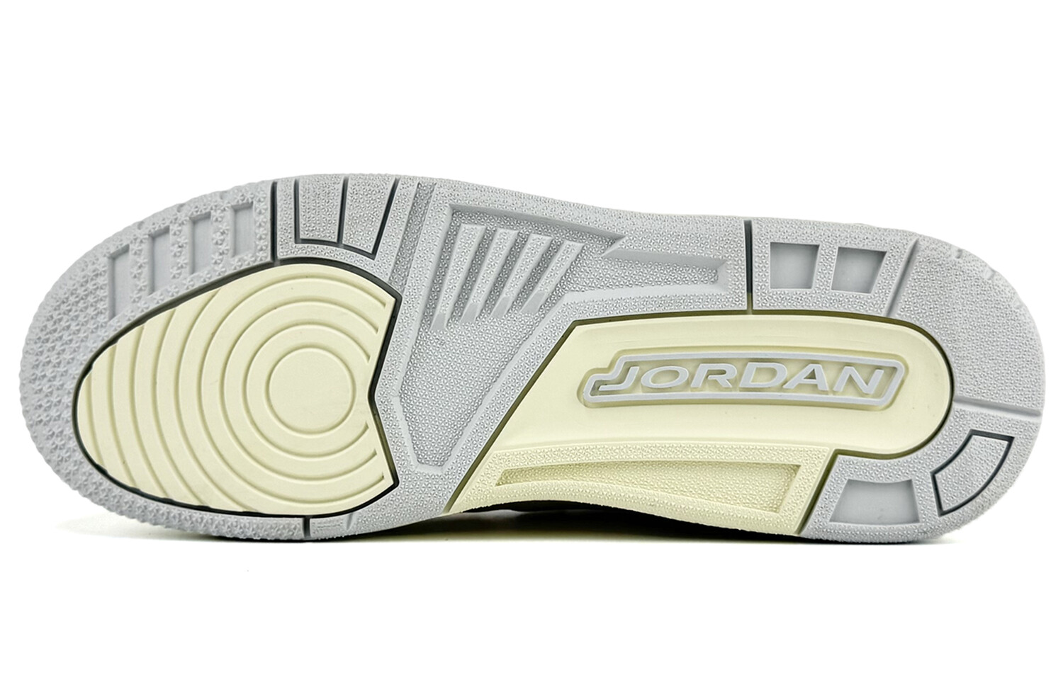 

Баскетбольные кроссовки Legacy 312 Vintage женские с низким верхом розовый/желтый Jordan