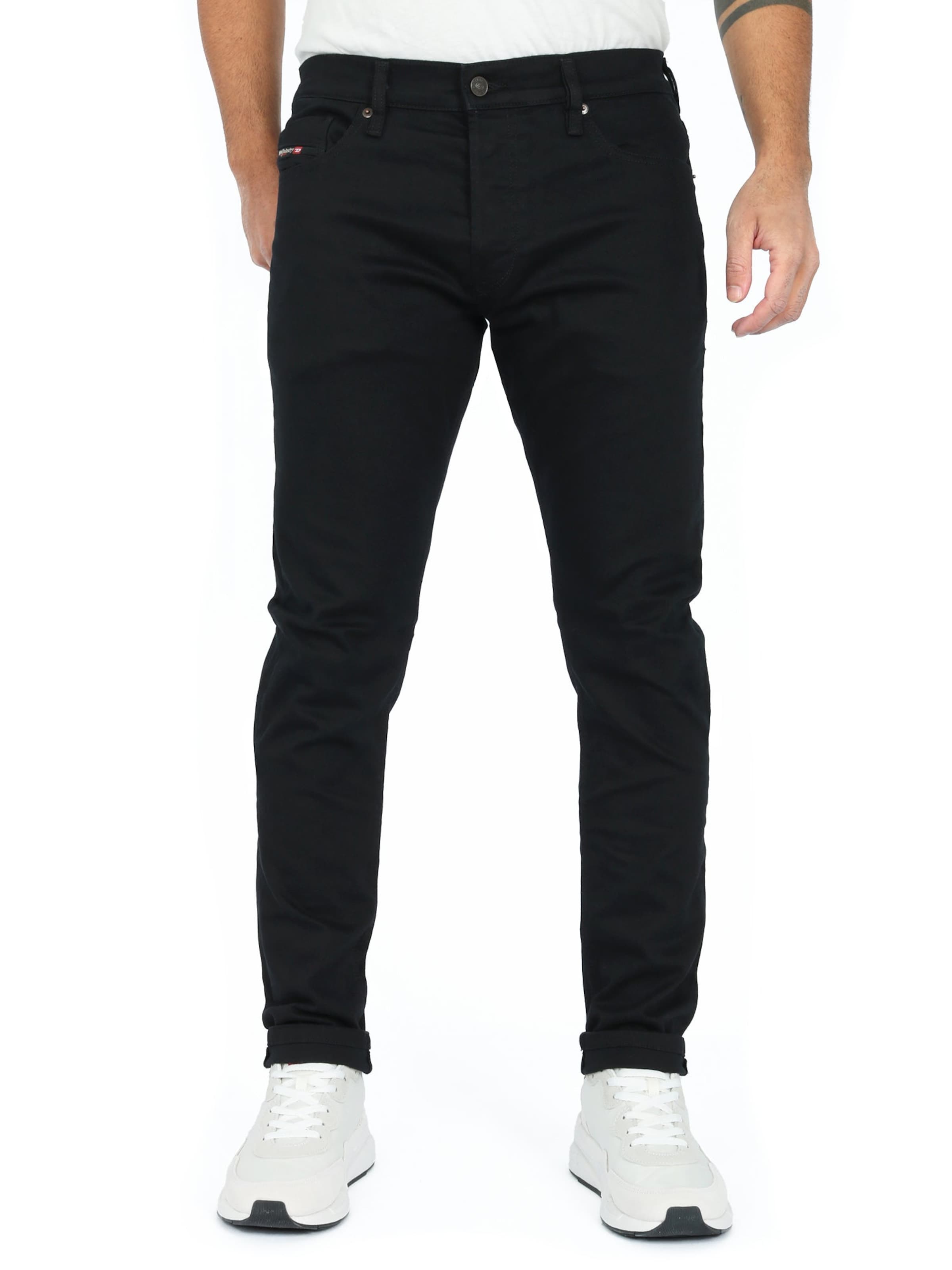 DIESEL Джинсы Slim fit 'Tepphar-X' в черном дениме — фото 2