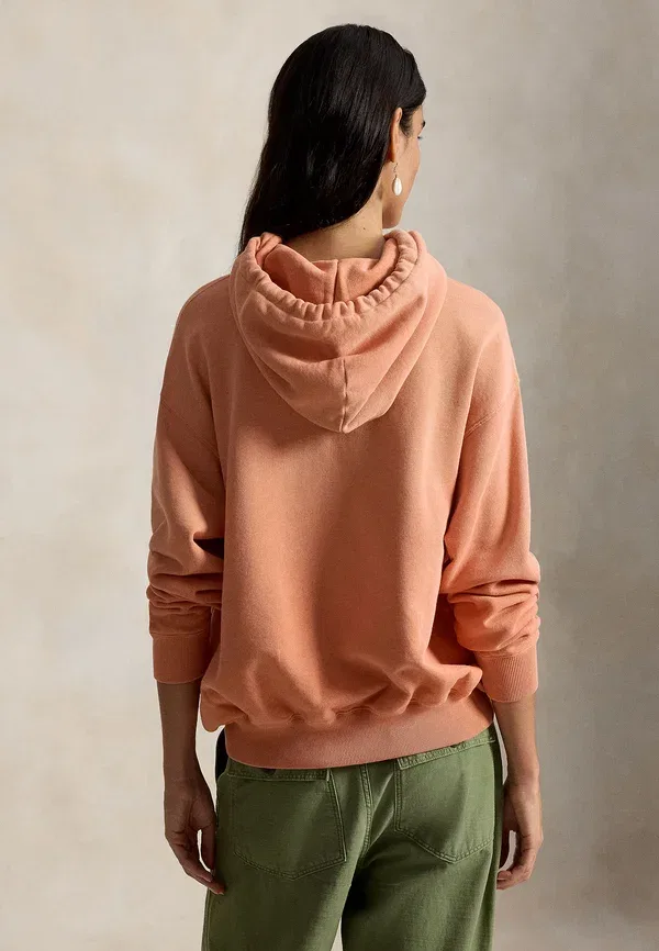 Толстовка с капюшоном Polo Ralph Lauren Logo lightweight fleece hoodie, пастельно-коралловый — фото 3