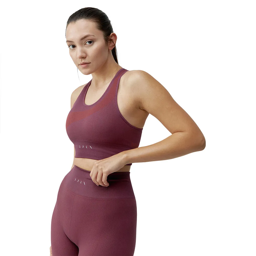 

Спортивный топ Born Living Yoga Aila seamless medium-high support, фиолетовый