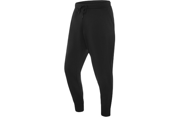 

Трикотажные спортивные штаны женские черные New Balance