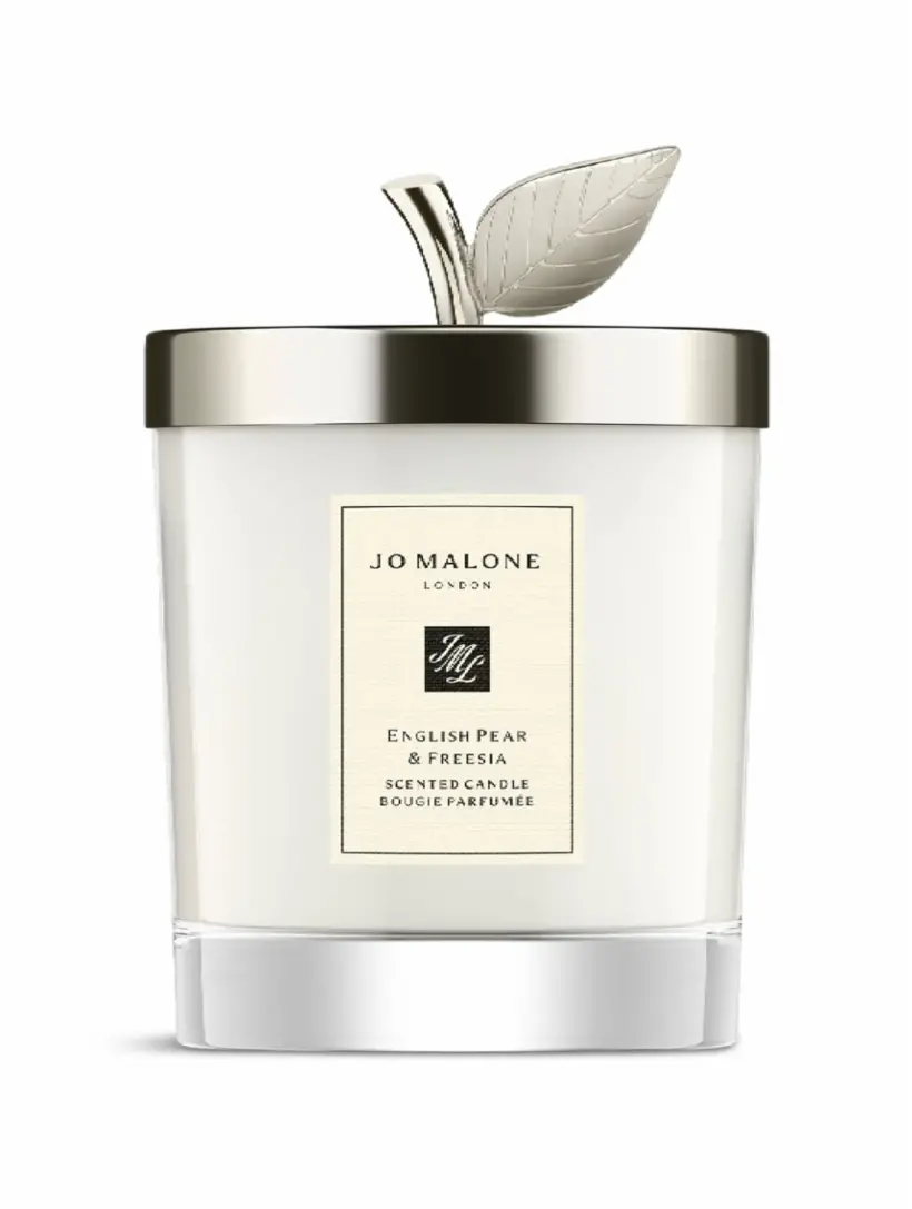 

Ароматическая декорированная свеча English Pear & Freesia, 200 г Jo Malone London