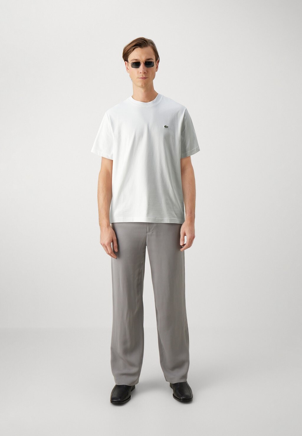 

Базовая футболка Lacoste, белая
