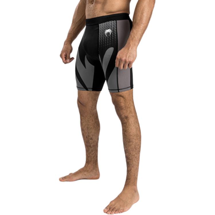 

Шорты спортивные Attack Men's VENUM, черные