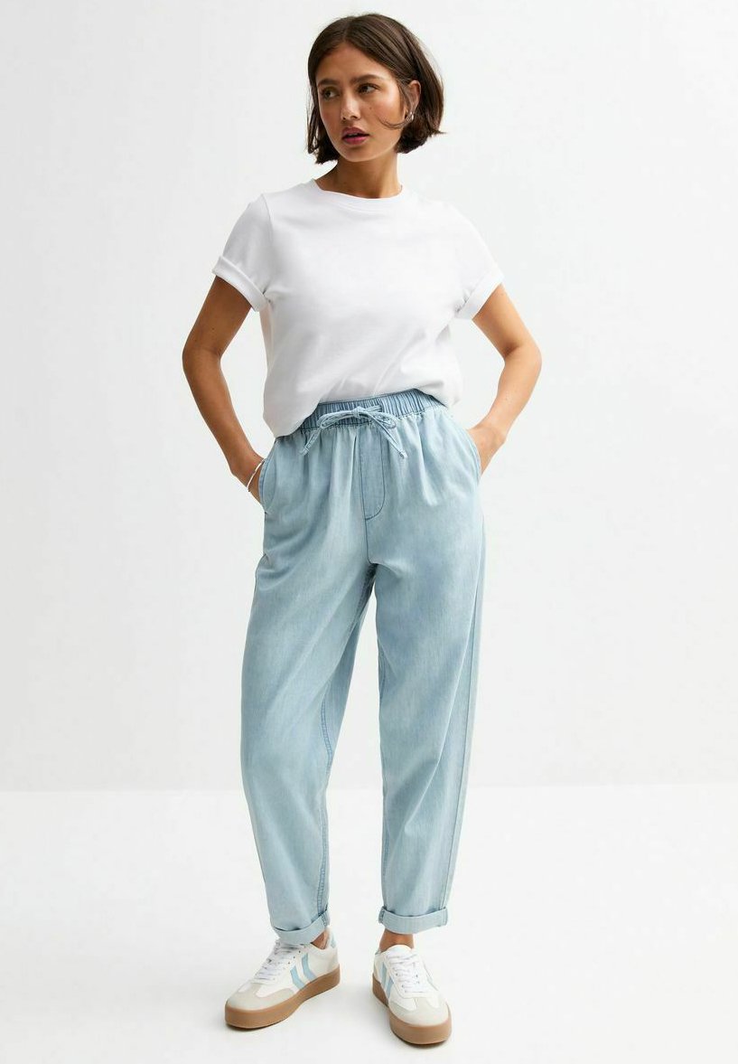 

Джинсы свободного кроя LIGHT TAPERED New Look, синий