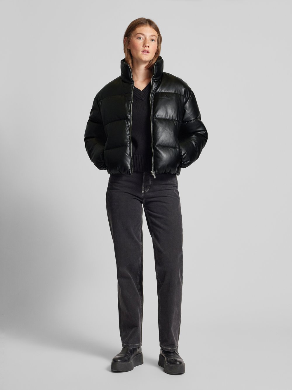 

Стеганая куртка из кожи Calvin Klein Jeans, черный