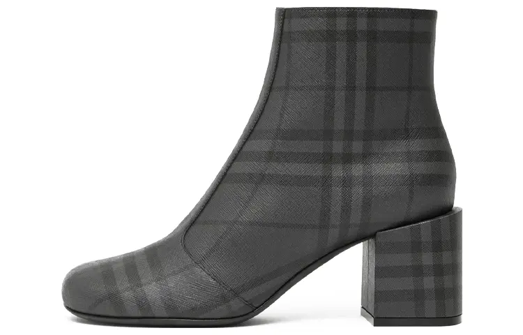 

Ботильоны женские Burberry Vintage, черно-серый