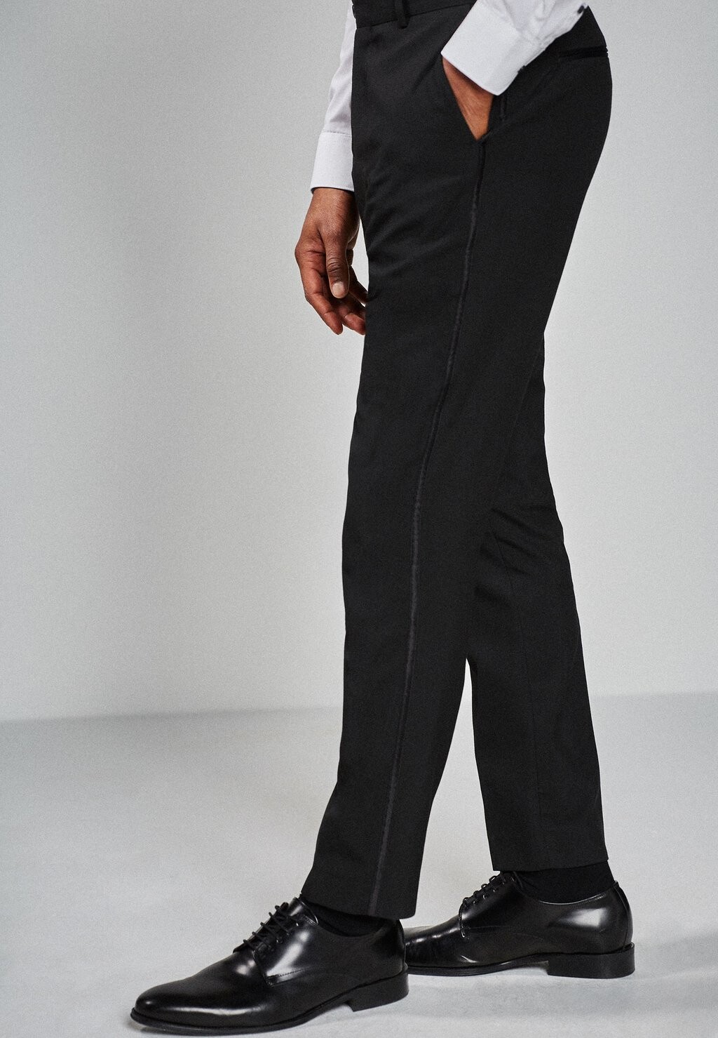 Костюмные брюки SUIT TROUSERS REGULAR FIT Next, черный — фото 3