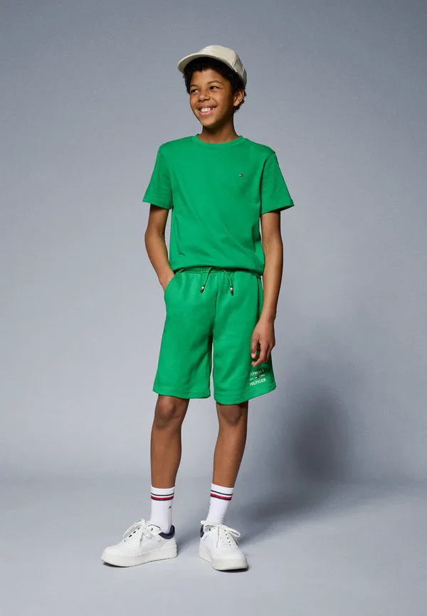 Базовая футболка с круглым вырезом из трикотажа Tommy Hilfiger, Radiant Green — фото 2