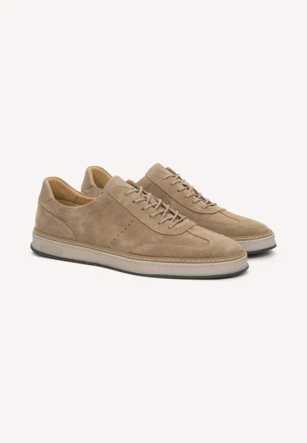 Кроссовки мужские Estro er00119202 40 trainers, бежевые — фото 2