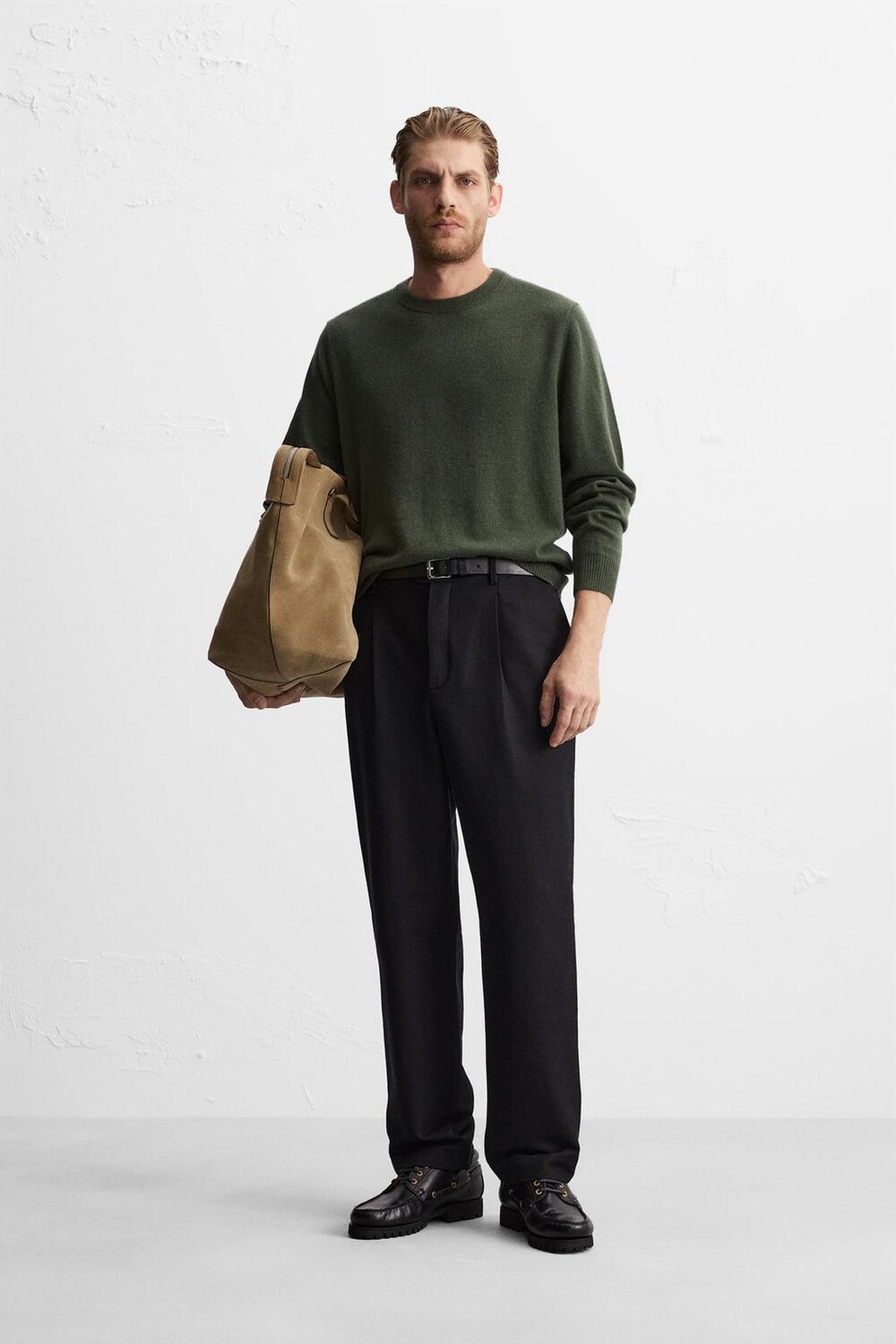 

Свитер из 100% шерсти ZARA, зеленый