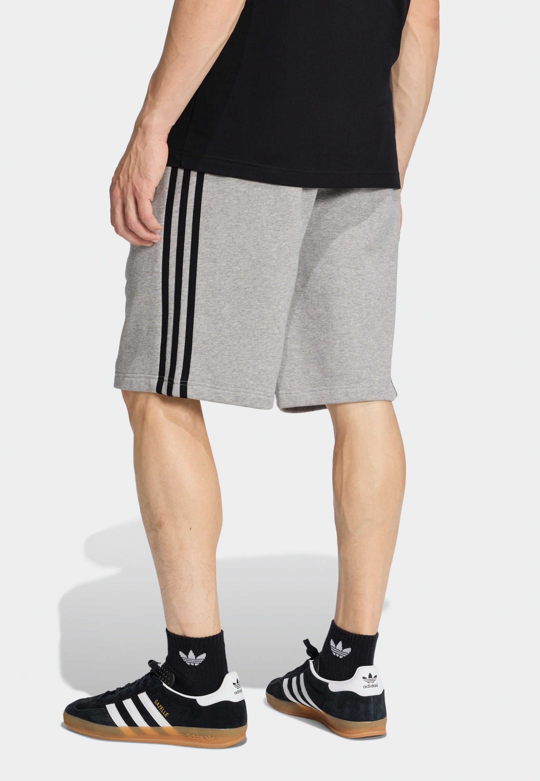 Adidas Originals Шорты Regular '3-STRIPES' в крапчатом сером цвете — фото 3
