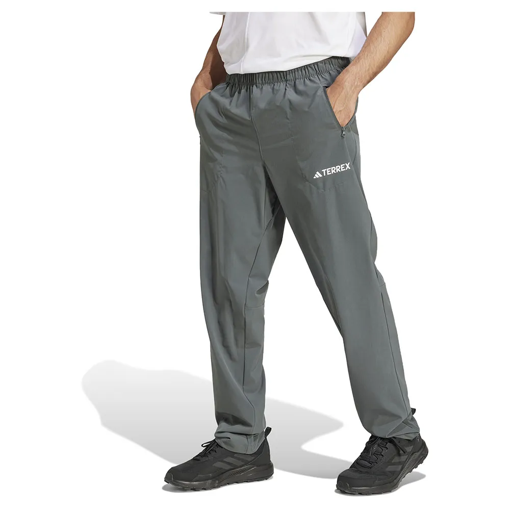 

Джоггеры adidas Multi Essentials Stretch, серый
