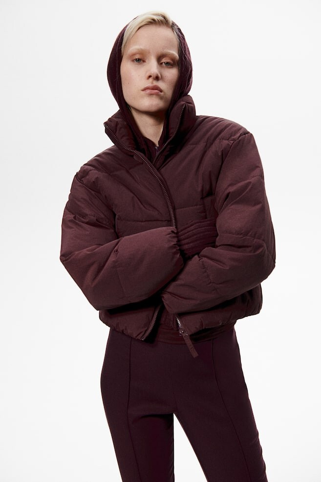

Короткая куртка пуховик H&M, красный