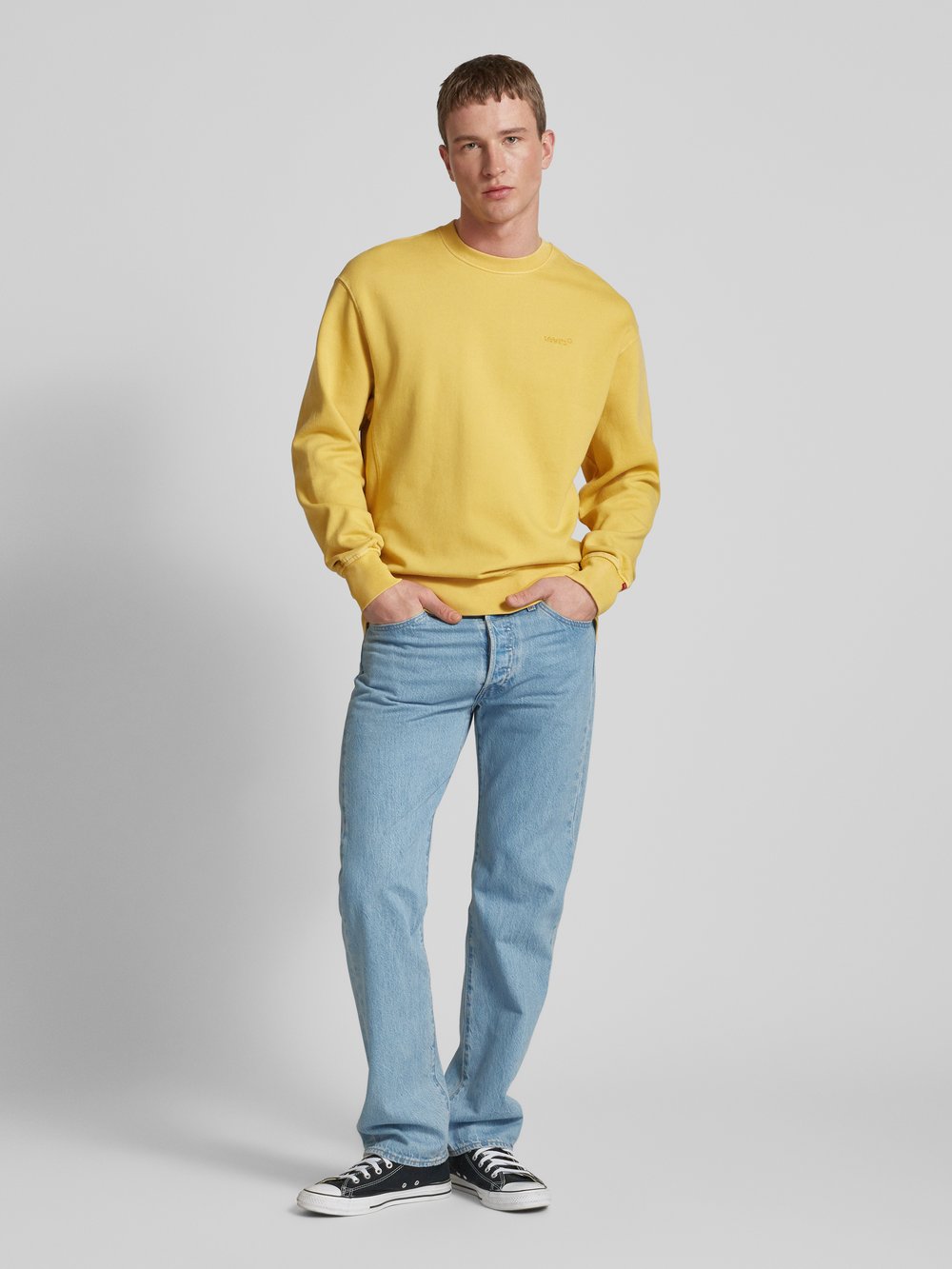 

Толстовка с вышитой этикеткой Levi's, желтый
