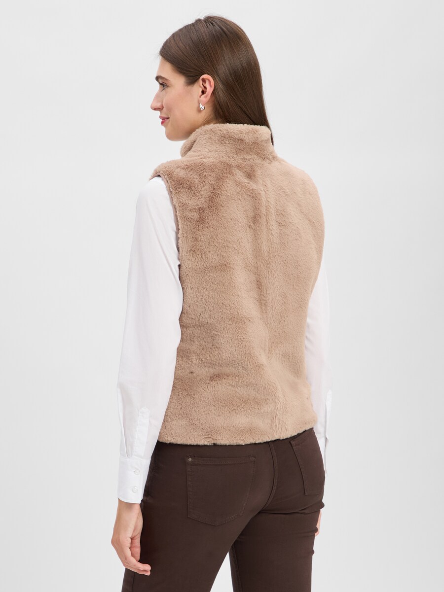 

Жилет Marie Lund, Beige