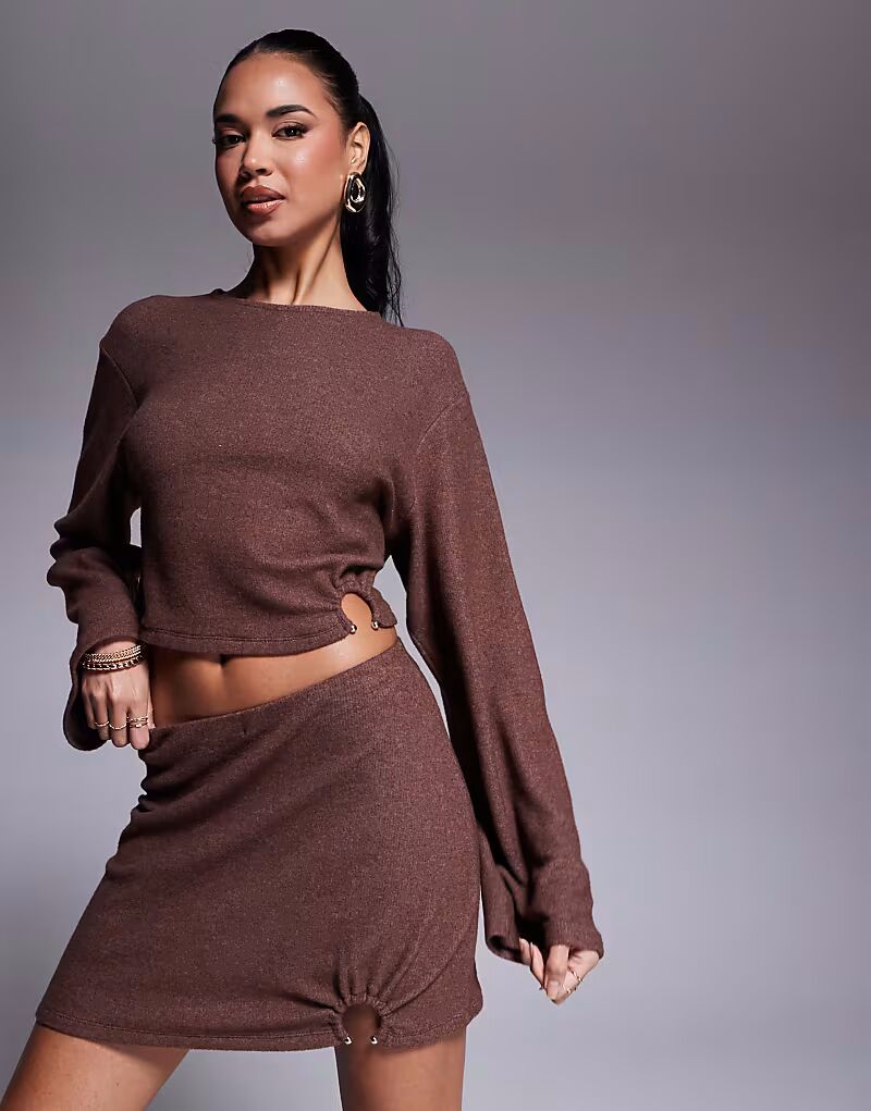 

Топ с отделкой в рубчик от ASOS DESIGN коричневого цвета