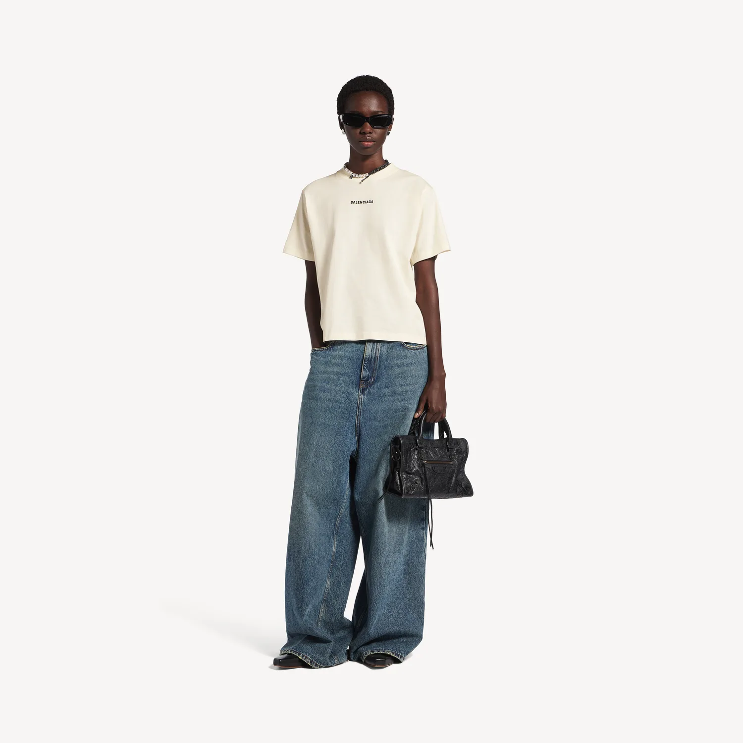 Женская футболка Balenciaga Back среднего кроя, кремового цвета — фото 2