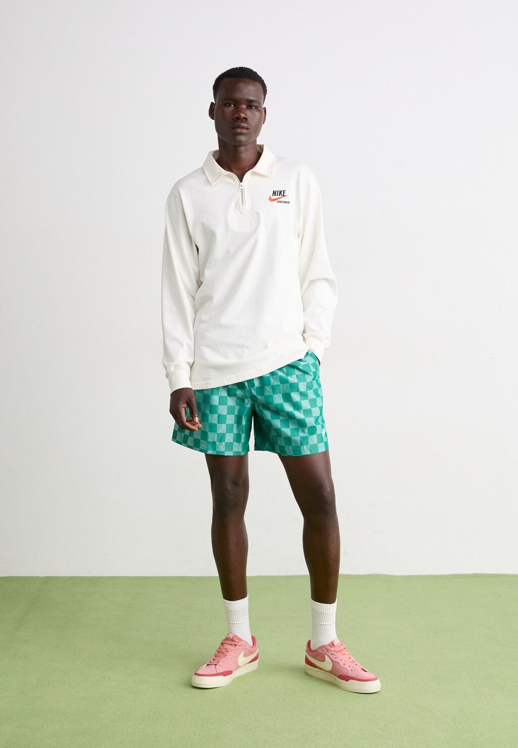 

Шорты Club Flow Nike, зеленый