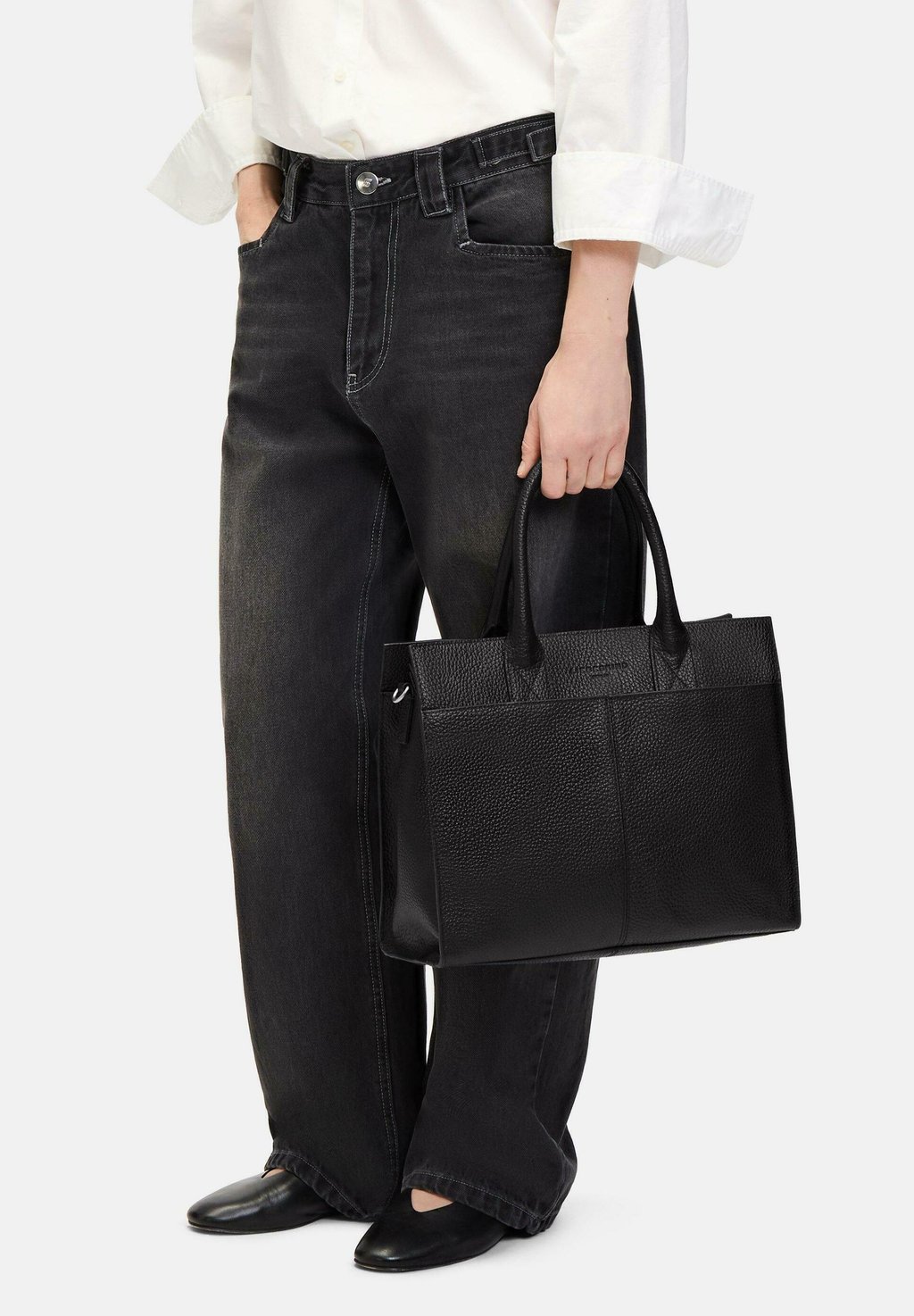 

Сумка-тоут SATCHEL L GROSSE AUS Liebeskind Berlin, черный