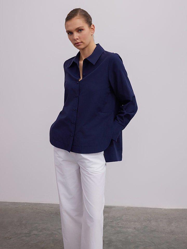 

Блузка BGN, темно-синий